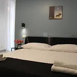 Casa LUNA - Accomodation in Santa Maria Maggiore